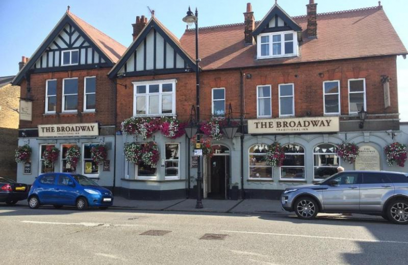 Exterior of Broadway Pub