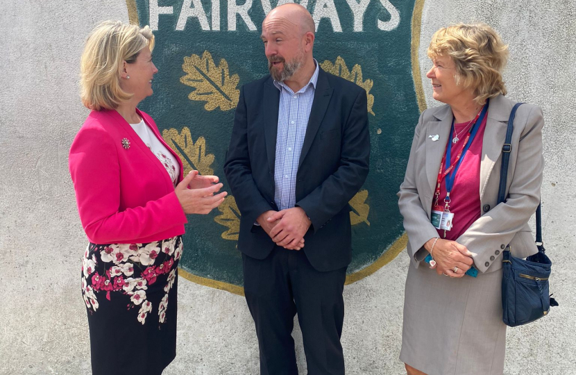 Anna Firth with Fairways Headmaster, Southend City Councillor Helen Boyd and Prefab classrooms.