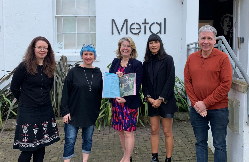 Anna Firth MP outside Chalkwell Hall Andrea Cunningham, Southend Director Susie Thornberry, Metal CEO Thea Behrman, Senior Project Manager  Simon Leftley MBE, Trustee