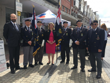 Anna with Armed Force Veterans 